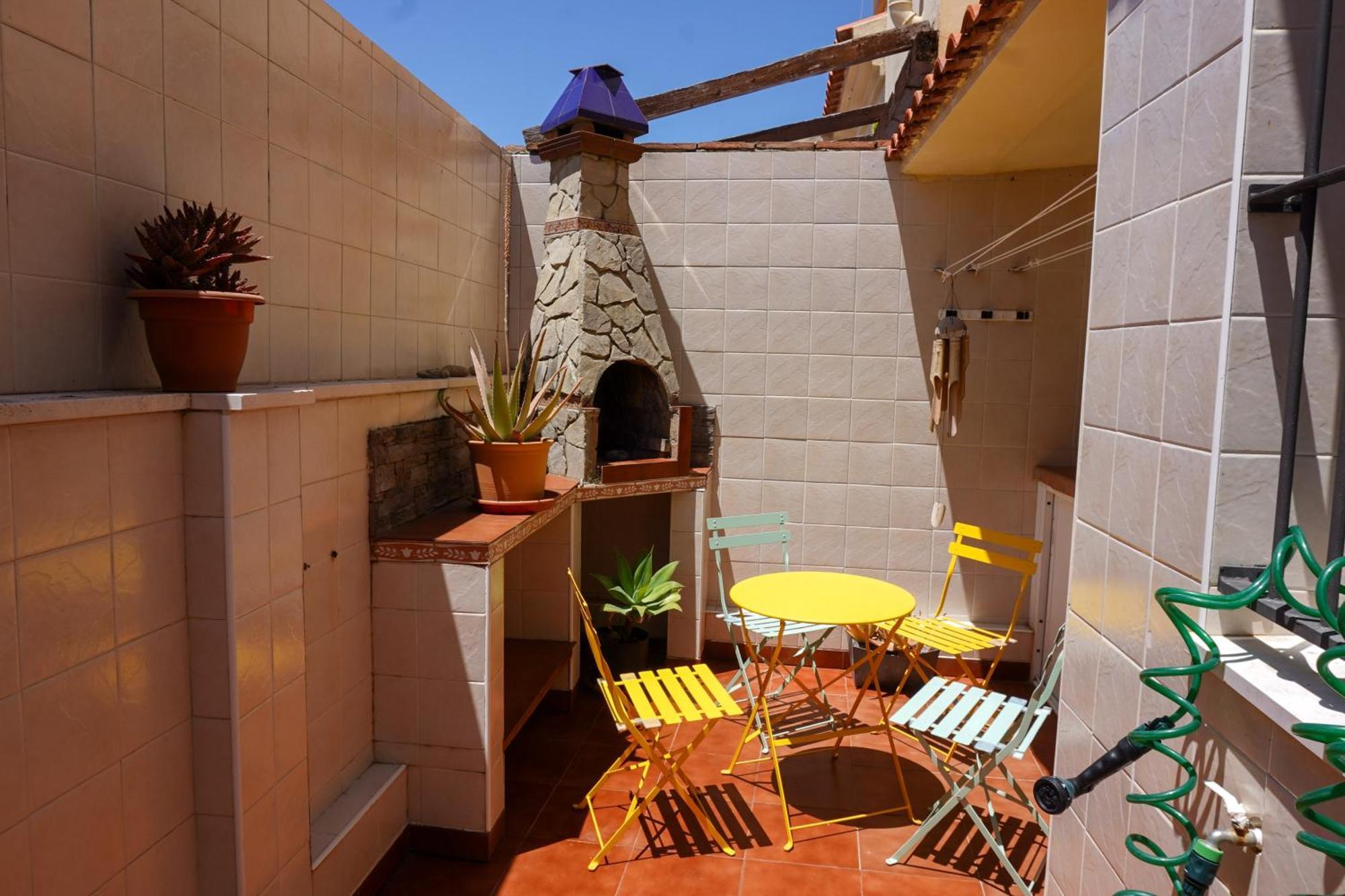 Family House 5 Min Walk To The And Old Town Chalet *